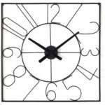 Horloge carrée en métal
