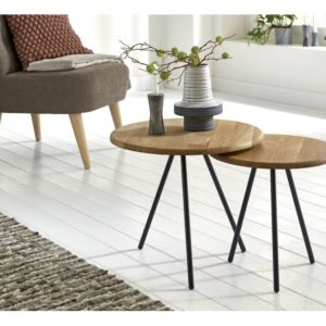 BASTID – Table basse avec pieds en métal noir et plateau en chêne massif 40 cm